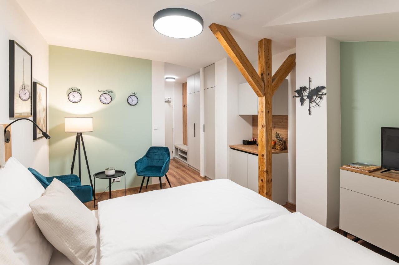 Hotel Restovna Jíloviště Εξωτερικό φωτογραφία