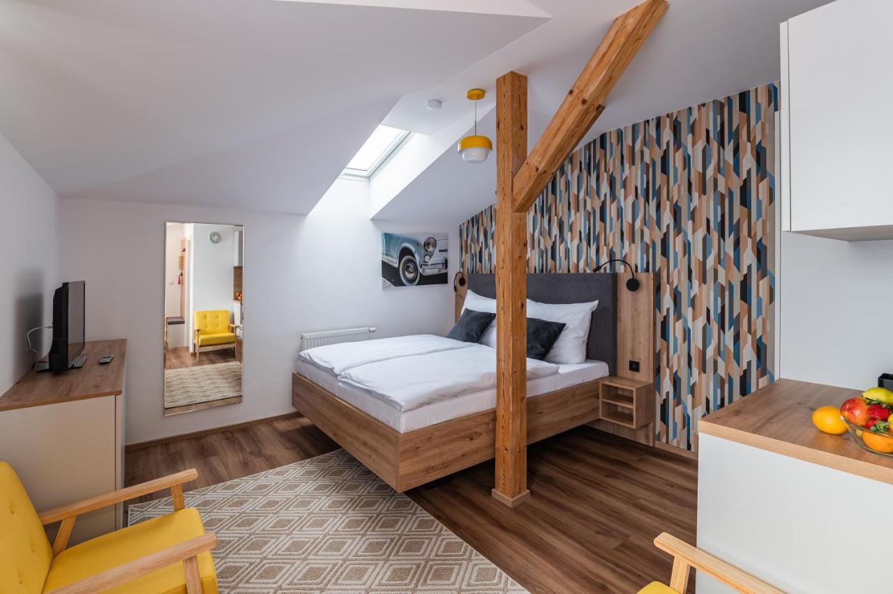 Hotel Restovna Jíloviště Εξωτερικό φωτογραφία