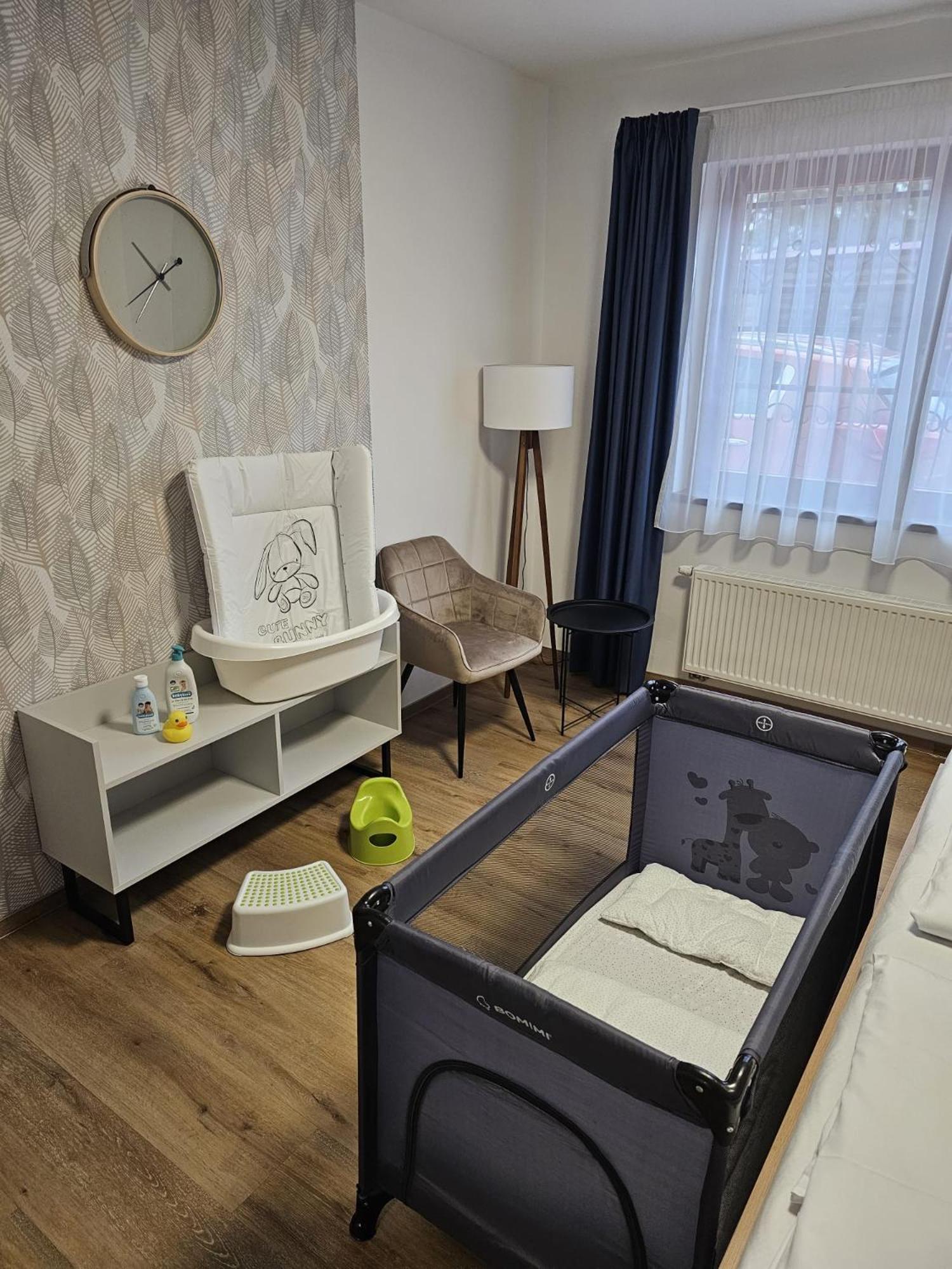 Hotel Restovna Jíloviště Εξωτερικό φωτογραφία
